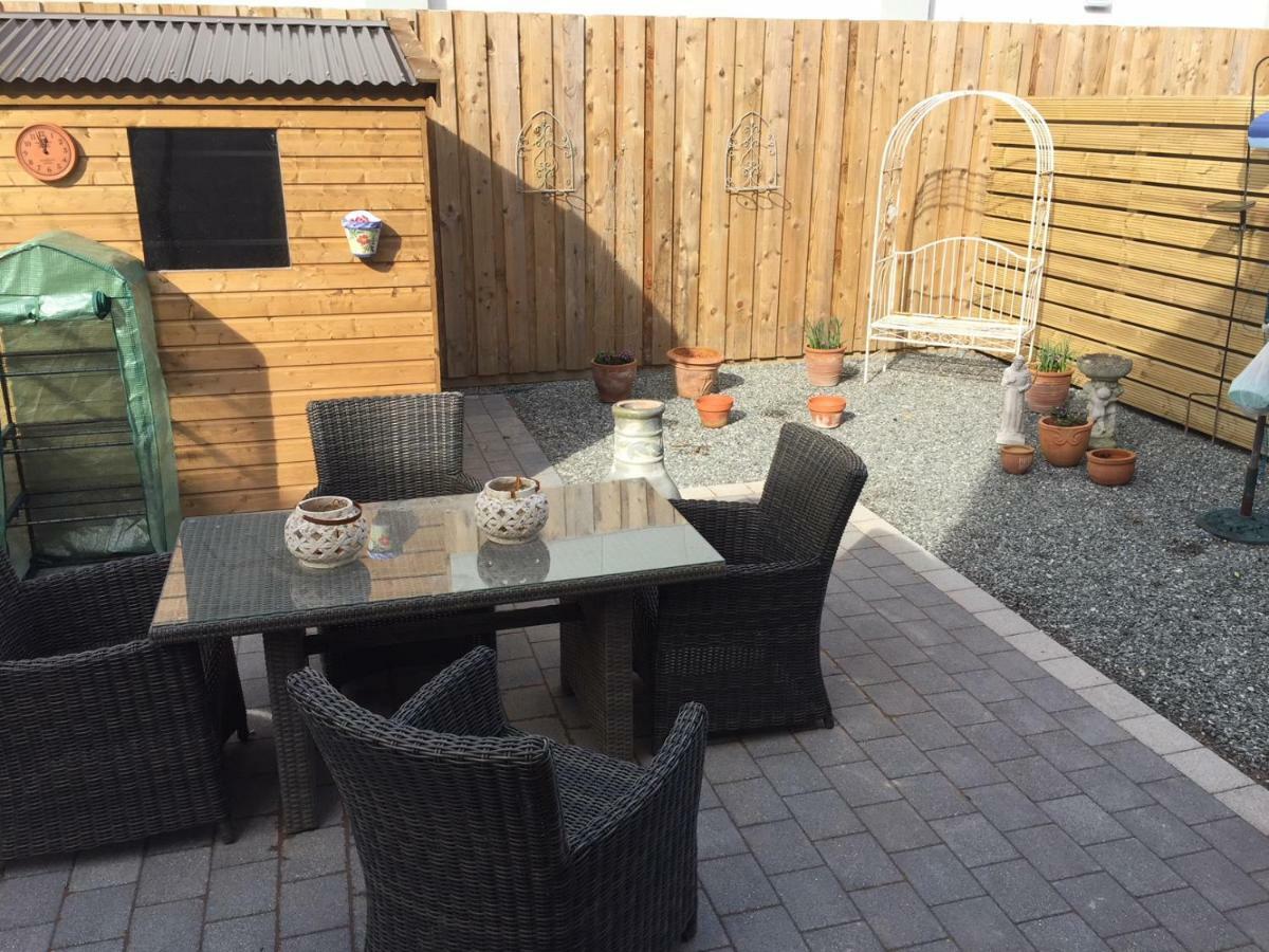 Bradley'S Bed & Breakfast Strabane Exterior photo